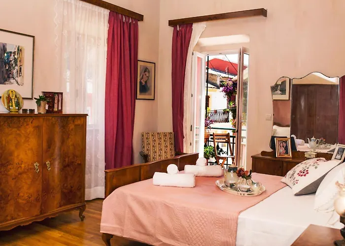 Victor's Traditional House Διαμέρισμα *